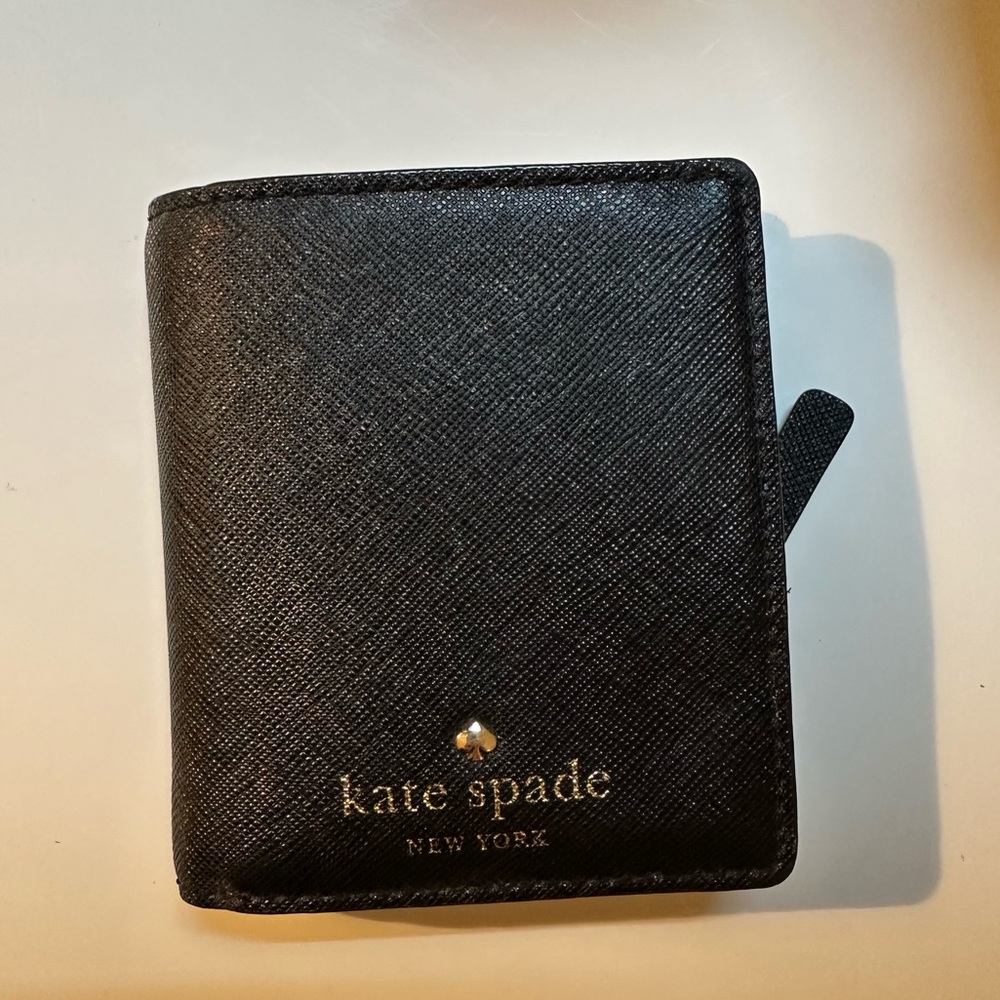 Black kate spade wallet